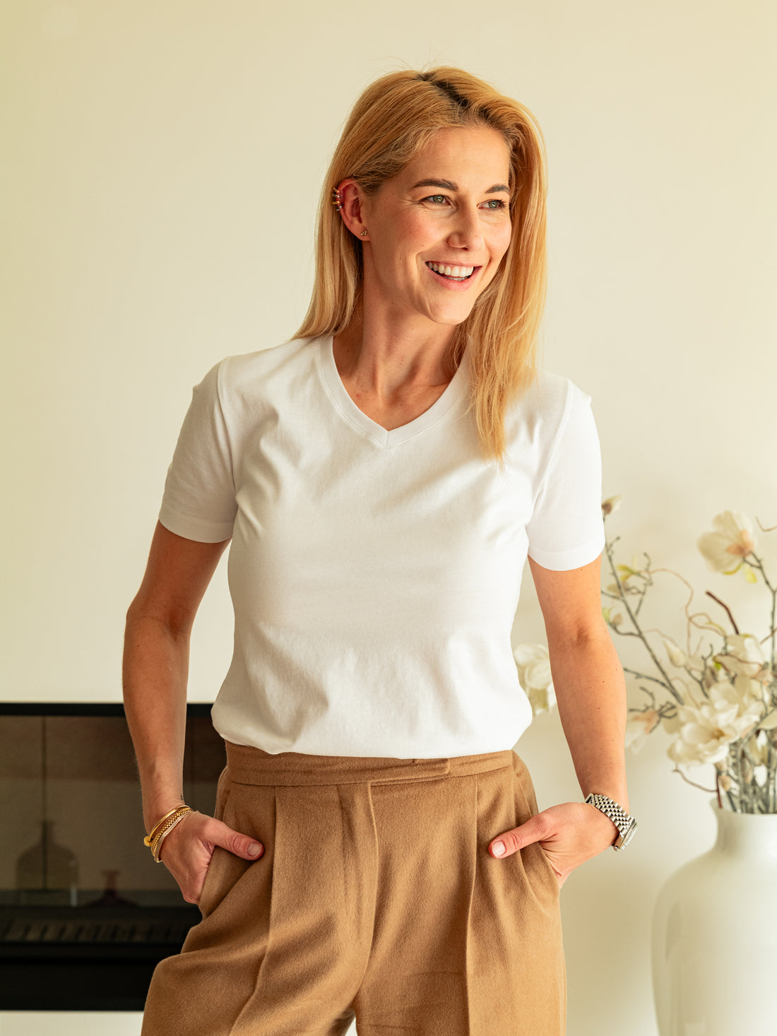 DÁMSKÉ BÍLÉ VÉČKO