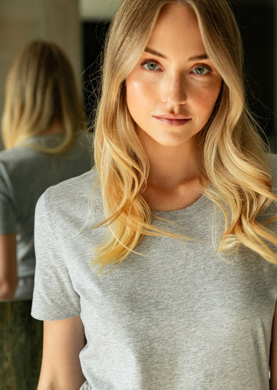 DÁMSKÉ ŠEDÉ TRIČKO