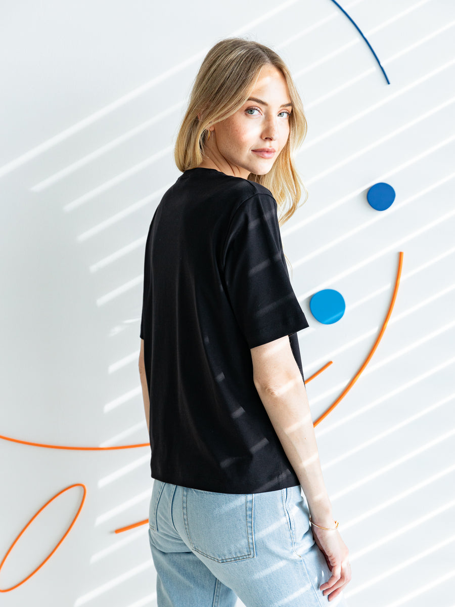 DÁMSKÉ ČERNÉ OVERSIZED TRIČKO